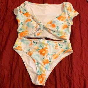 2 piece swim suit